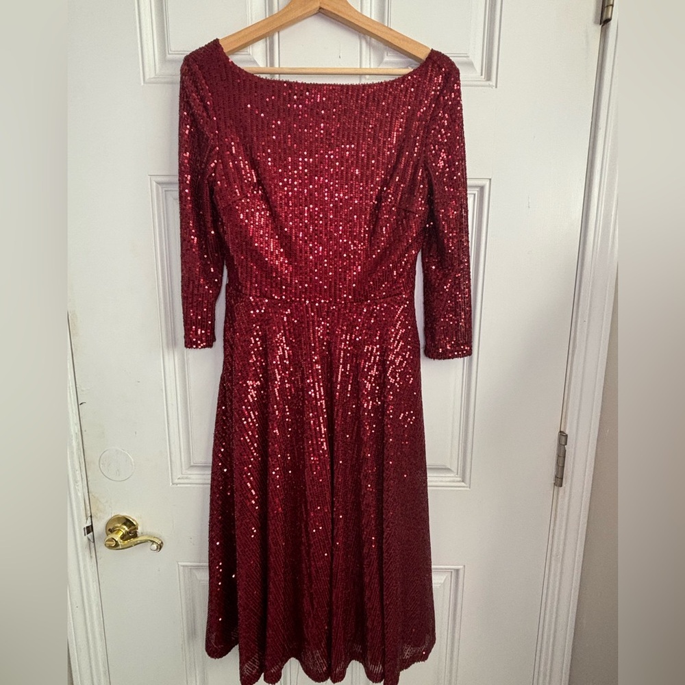 NWOT Unique Vintage Burgundy Sequin Sparkle Dress size medium 6/8 - Picture 2 of 5